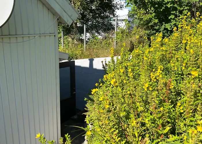 Lite Hus Med Egen Inngang - Sentral Beliggenhet Apartment