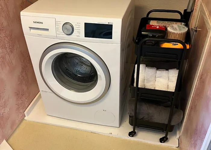 Appartamento Lite Hus Med Egen Inngang - Sentral Beliggenhet *