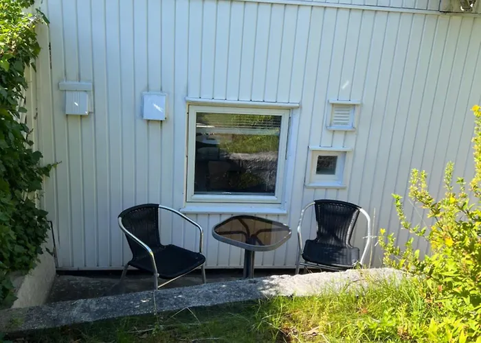 Lite Hus Med Egen Inngang - Sentral Beliggenhet Appartamento Haugesund